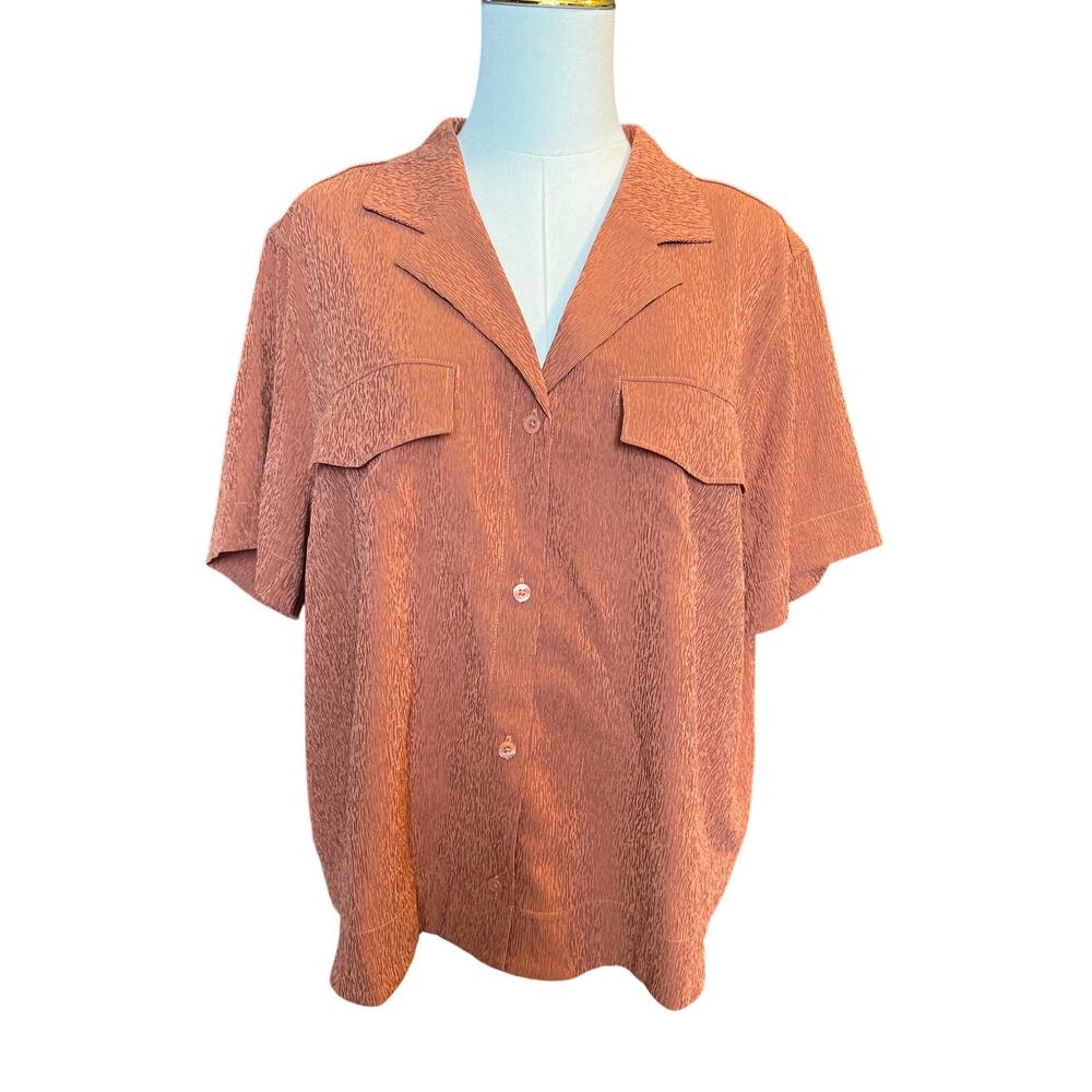 Athleta Sunbaked Clay Echo Top , Short Sleeved Button Down Shirt  Size XL
